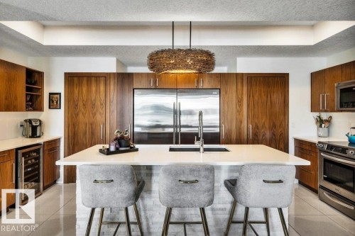 10920 96 Street, Edmonton, AB - Indoor Photo Showing Kitchen With Upgraded Kitchen