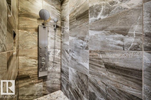 10920 96 Street, Edmonton, AB - Indoor Photo Showing Bathroom