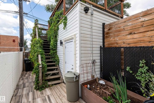 10920 96 Street, Edmonton, AB - Outdoor
