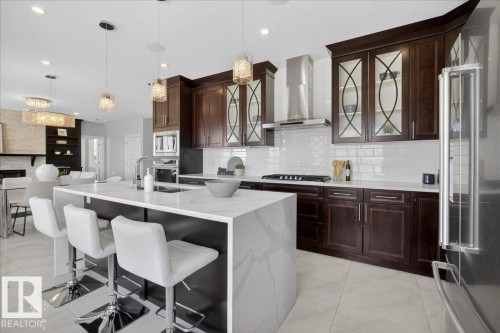 1380 Graydon Hill Way, Edmonton, AB - Indoor