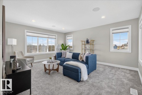 1380 Graydon Hill Way, Edmonton, AB - Indoor Photo Showing Living Room