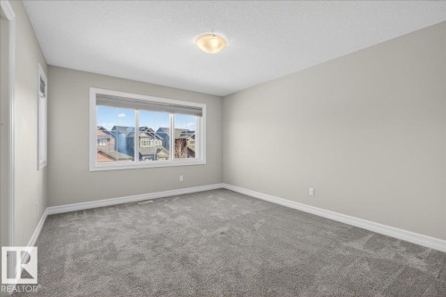 1380 Graydon Hill Way, Edmonton, AB - Indoor Photo Showing Other Room