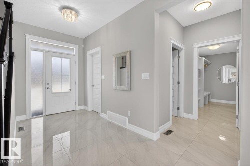 1380 Graydon Hill Way, Edmonton, AB - Indoor Photo Showing Other Room