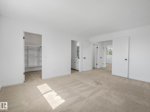 4103 28 Avenue, Edmonton, AB - Indoor Photo Showing Other Room