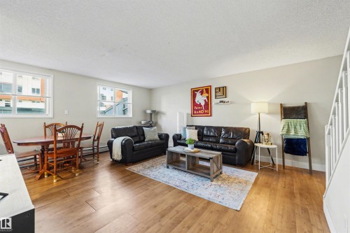 110 14520 52 Street, Edmonton, AB - Indoor Photo Showing Living Room