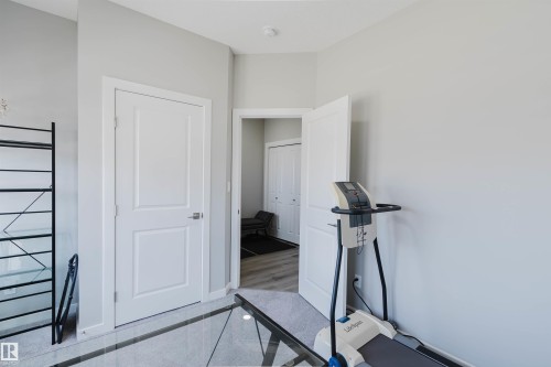 Interior room featuring light gray walls and white trim - 343 Edgemont Drive, Edmonton, AB - Indoor Photo Showing Other Room