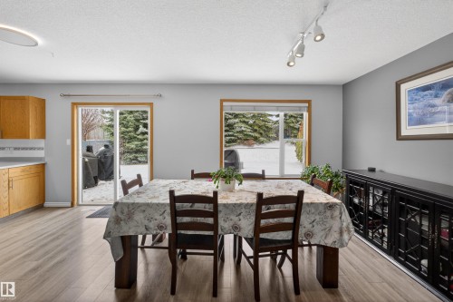 874 Ryan Place, Edmonton, AB - Indoor Photo Showing Dining Room