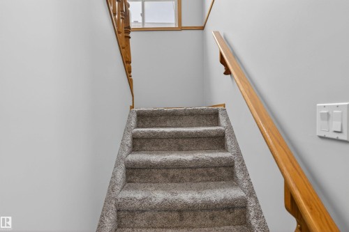 874 Ryan Place, Edmonton, AB - Indoor Photo Showing Other Room
