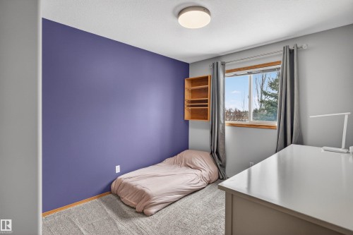 874 Ryan Place, Edmonton, AB - Indoor Photo Showing Bedroom