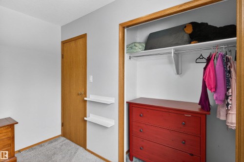 874 Ryan Place, Edmonton, AB - Indoor