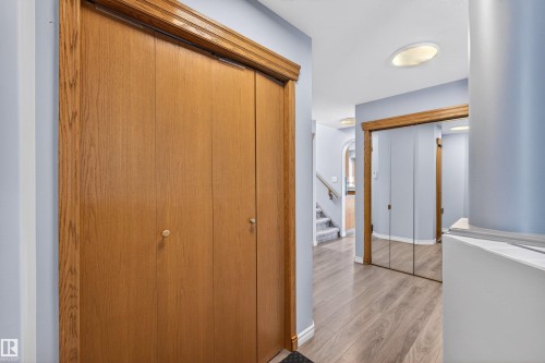 874 Ryan Place, Edmonton, AB - Indoor Photo Showing Other Room