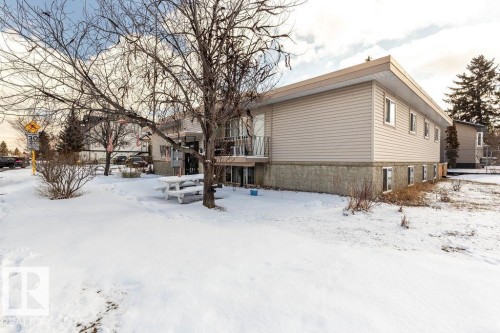 7 15431 93 Avenue, Edmonton, AB - Outdoor