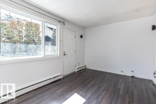 7 15431 93 Avenue, Edmonton, AB - Indoor Photo Showing Other Room