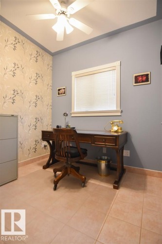 16115 57 Street, Edmonton, AB - Indoor Photo Showing Office