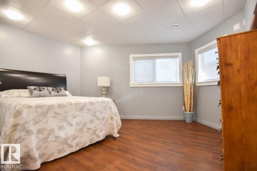 16115 57 Street, Edmonton, AB - Indoor Photo Showing Bedroom