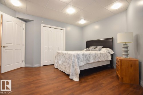 16115 57 Street, Edmonton, AB - Indoor Photo Showing Bedroom