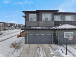 9143 PEAR Drive Edmonton, AB T6X 2N8