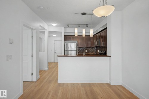 123 2584 Anderson Way, Edmonton, AB - Indoor Photo Showing Kitchen