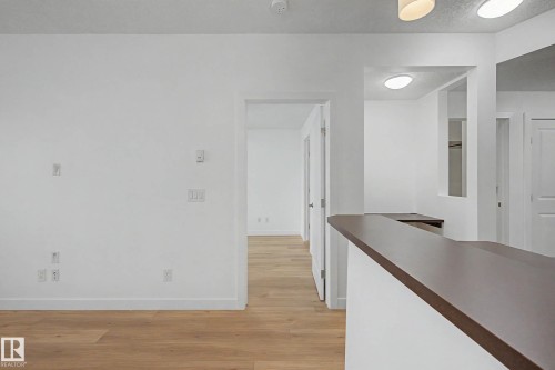 123 2584 Anderson Way, Edmonton, AB - Indoor Photo Showing Other Room