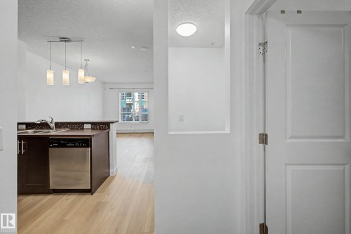 123 2584 Anderson Way, Edmonton, AB - Indoor