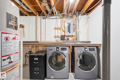 30 Afton Crescent, St. Albert, AB - Indoor Photo Showing Laundry Room