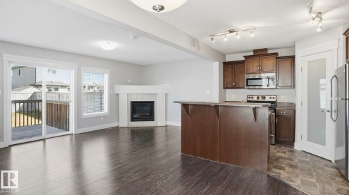 7 Ashby Gardens, Spruce Grove, AB - Indoor With Fireplace