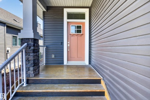 3381 Chickadee Drive, Edmonton, AB - Outdoor With Exterior