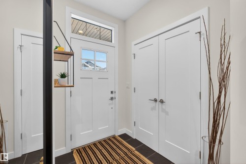 3381 Chickadee Drive, Edmonton, AB - Indoor Photo Showing Other Room