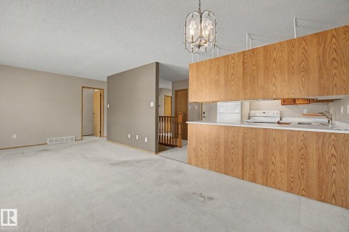 17434 Callingwood Road, Edmonton, AB - Indoor Photo Showing Kitchen