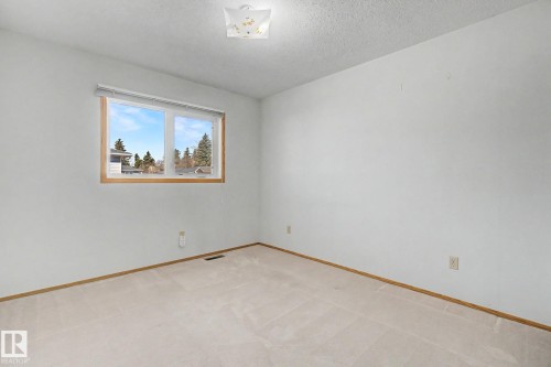 17434 Callingwood Road, Edmonton, AB - Indoor Photo Showing Other Room