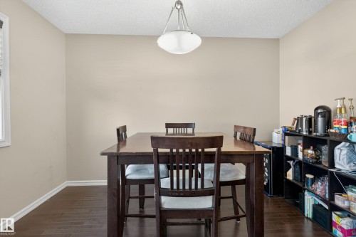 5636 18 Avenue, Edmonton, AB - Indoor Photo Showing Dining Room