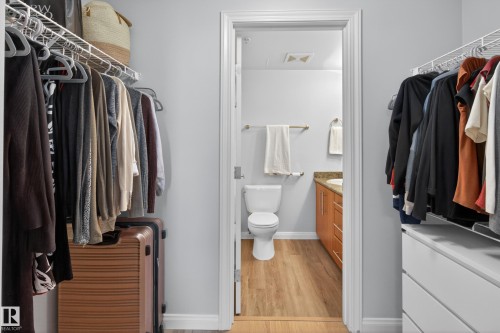 202 9819 104 Street, Edmonton, AB - Indoor With Storage