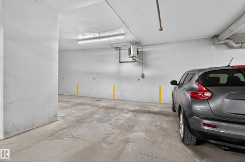 202 9819 104 Street, Edmonton, AB - Indoor Photo Showing Garage