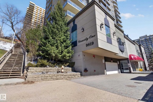 202 9819 104 Street, Edmonton, AB - Outdoor