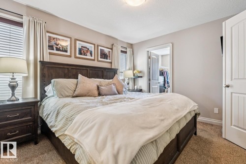 21912 97 Avenue, Edmonton, AB - Indoor Photo Showing Bedroom