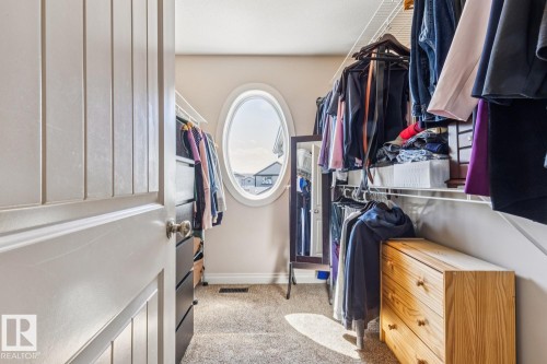 21912 97 Avenue, Edmonton, AB - Indoor With Storage
