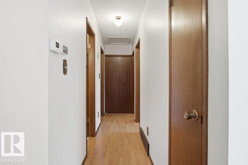 35 Oatway Drive, Stony Plain, AB - Indoor Photo Showing Other Room