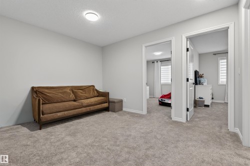 5348 Lark Landing, Edmonton, AB - Indoor