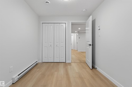 5348 Lark Landing, Edmonton, AB - Indoor Photo Showing Other Room