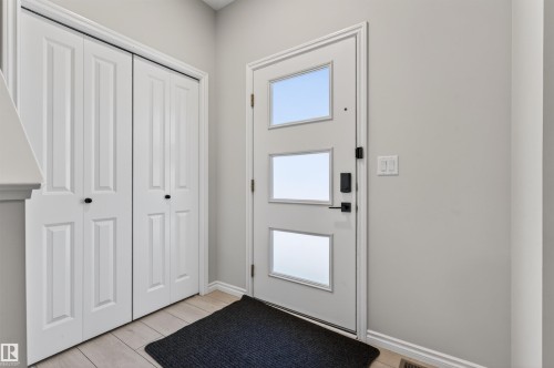 5348 Lark Landing, Edmonton, AB - Indoor Photo Showing Other Room