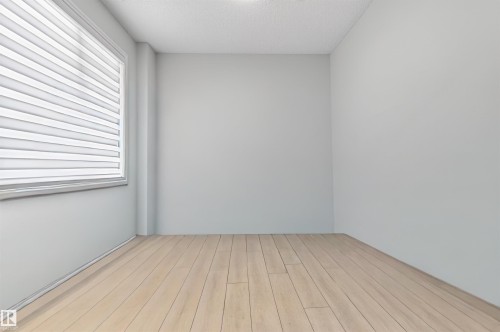 5348 Lark Landing, Edmonton, AB - Indoor Photo Showing Other Room
