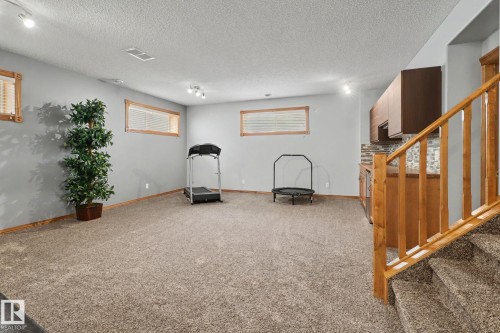 5 Richelieu Place, Beaumont, AB - Indoor