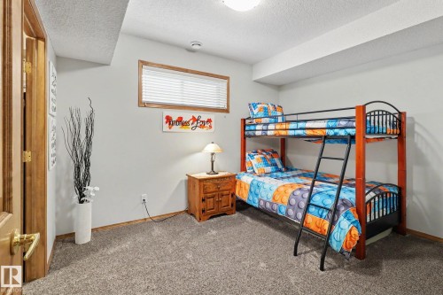 5 Richelieu Place, Beaumont, AB - Indoor Photo Showing Bedroom