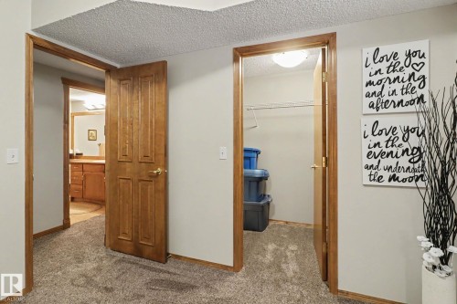5 Richelieu Place, Beaumont, AB - Indoor