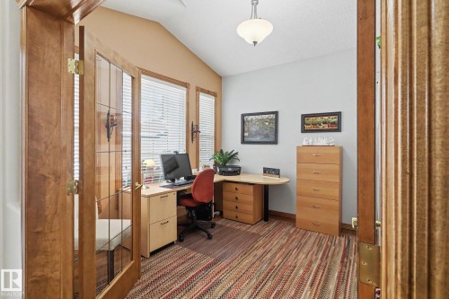 5 Richelieu Place, Beaumont, AB - Indoor Photo Showing Office