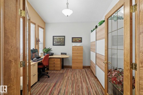 5 Richelieu Place, Beaumont, AB - Indoor Photo Showing Office
