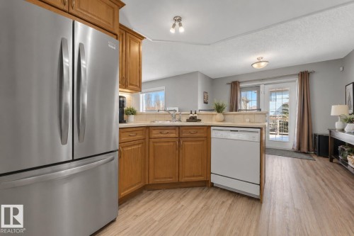 1309 Mcallister Way, Edmonton, AB - Indoor Photo Showing Kitchen