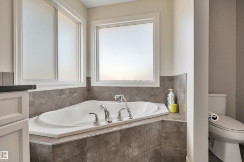 262 Sheppard Circle, Leduc, AB 