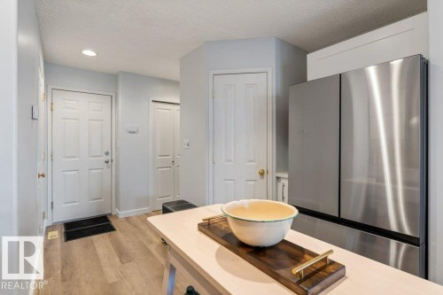 22 Deacon Place, St. Albert, AB - Indoor