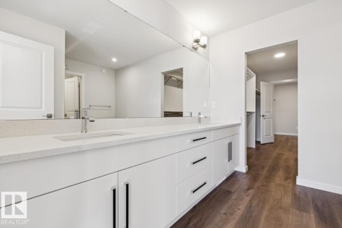 50 Gambel Loop, Spruce Grove, AB - Indoor Photo Showing Bathroom
